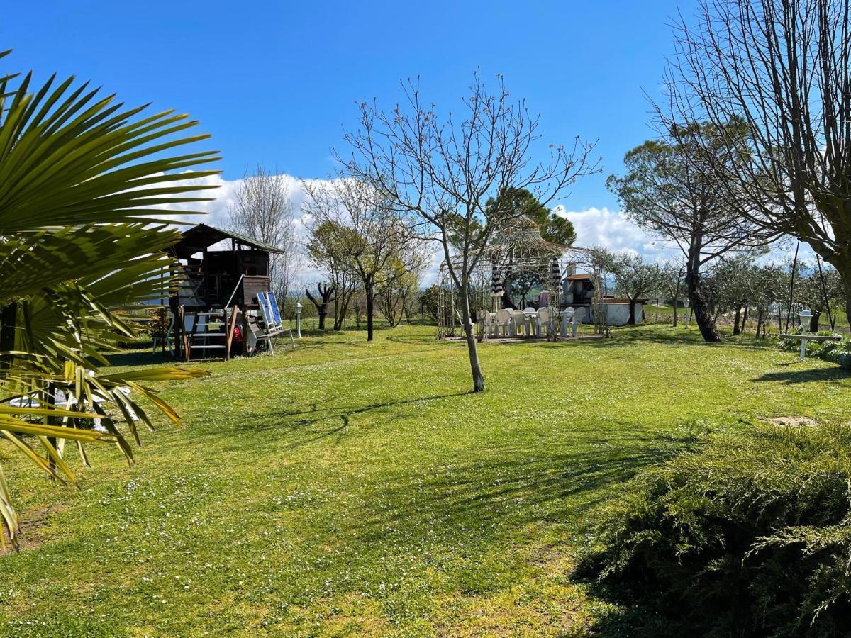 Appartamento Con Piscina E Giardino A シエーナ エクステリア 写真